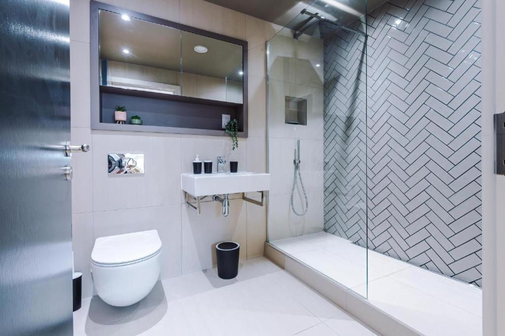 Exquisite Central York Abode Sleeps 6! ภายนอก รูปภาพ