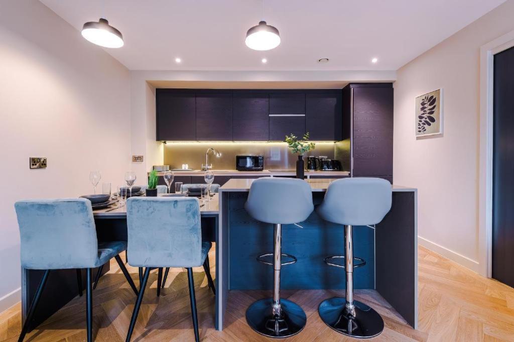 Exquisite Central York Abode Sleeps 6! ภายนอก รูปภาพ